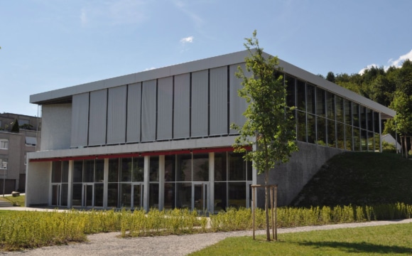 Fassadenbau aula-barlet